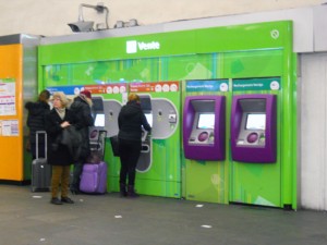 Máquinas automáticas do metrô de Paris