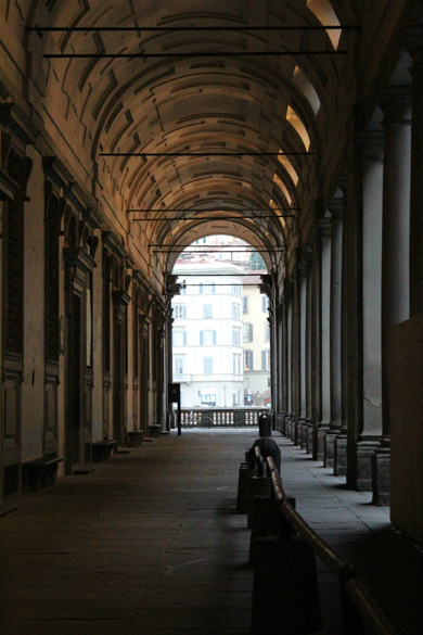 Corredor de acesso à Uffizi. Foto: Patrícia Camargo