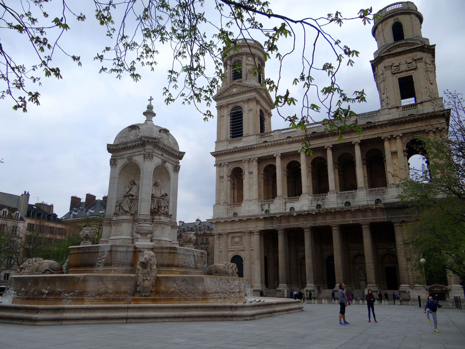 Place Saint-Sulpice