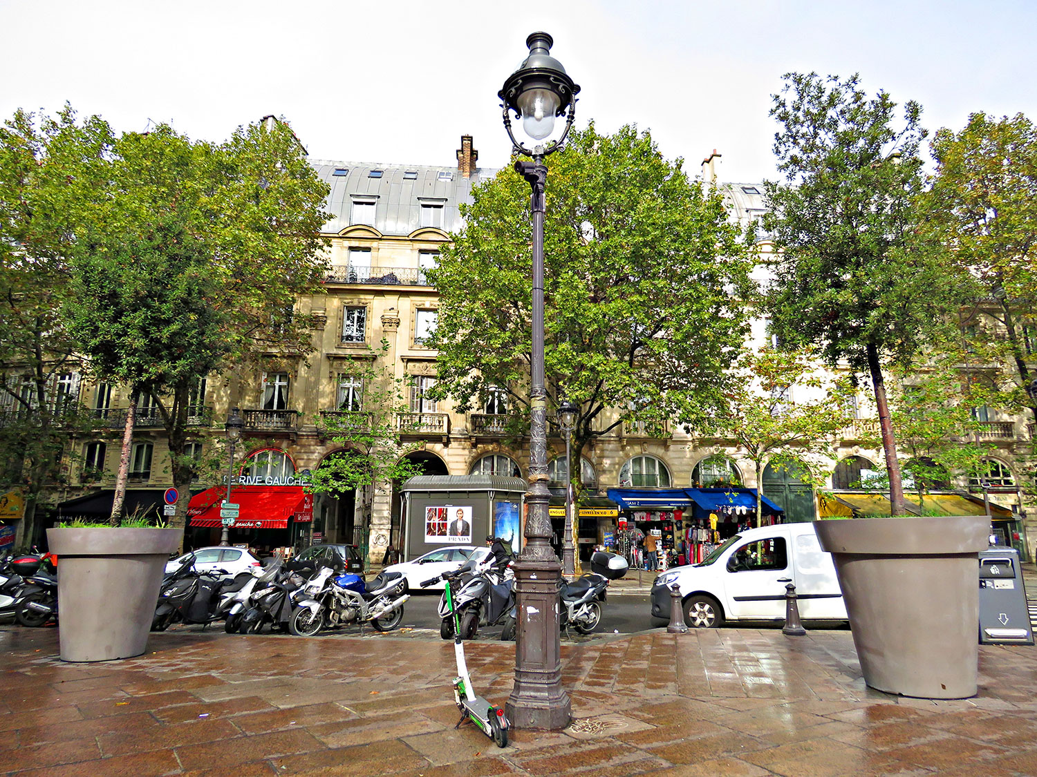 Place Saint-Michel