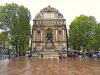 Place Saint-Michel – a praça dos encontros em Paris